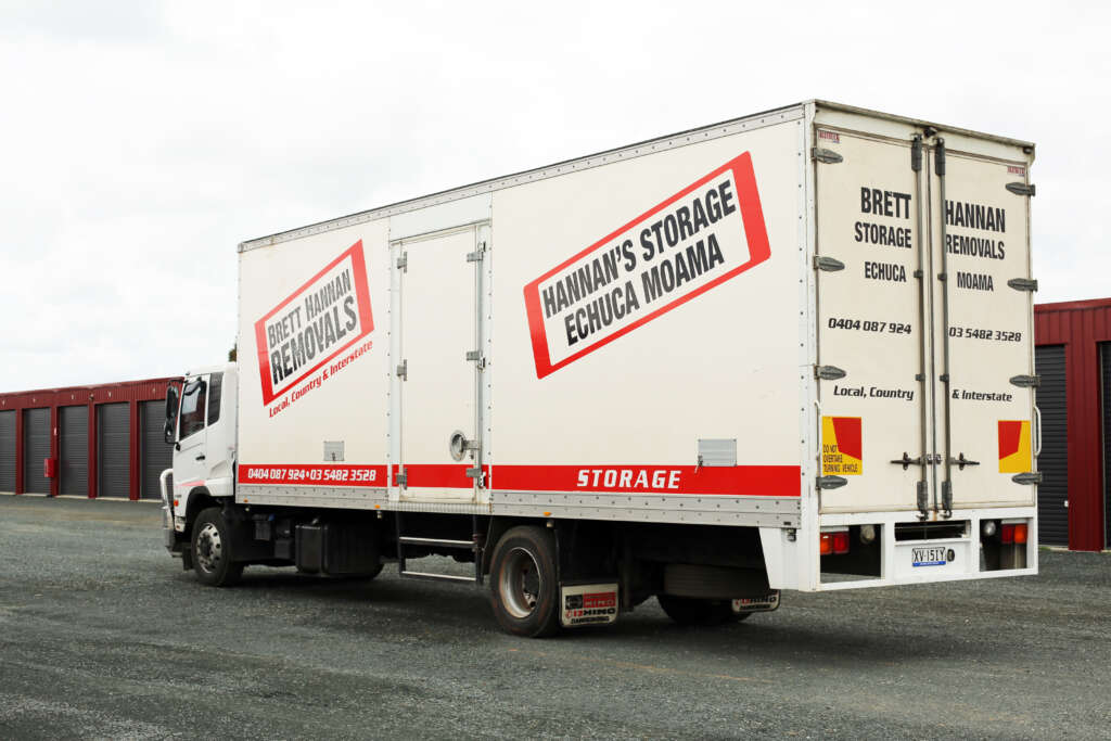 Hannans Removal Storage Truck